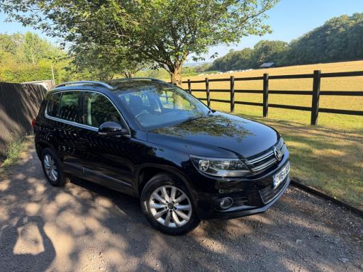 2014 VOLKSWAGEN TIGUAN 2.0 TDI BLUEMOTION TECH MATCH 4WD EURO 5 S S 5DR PRICE... photo